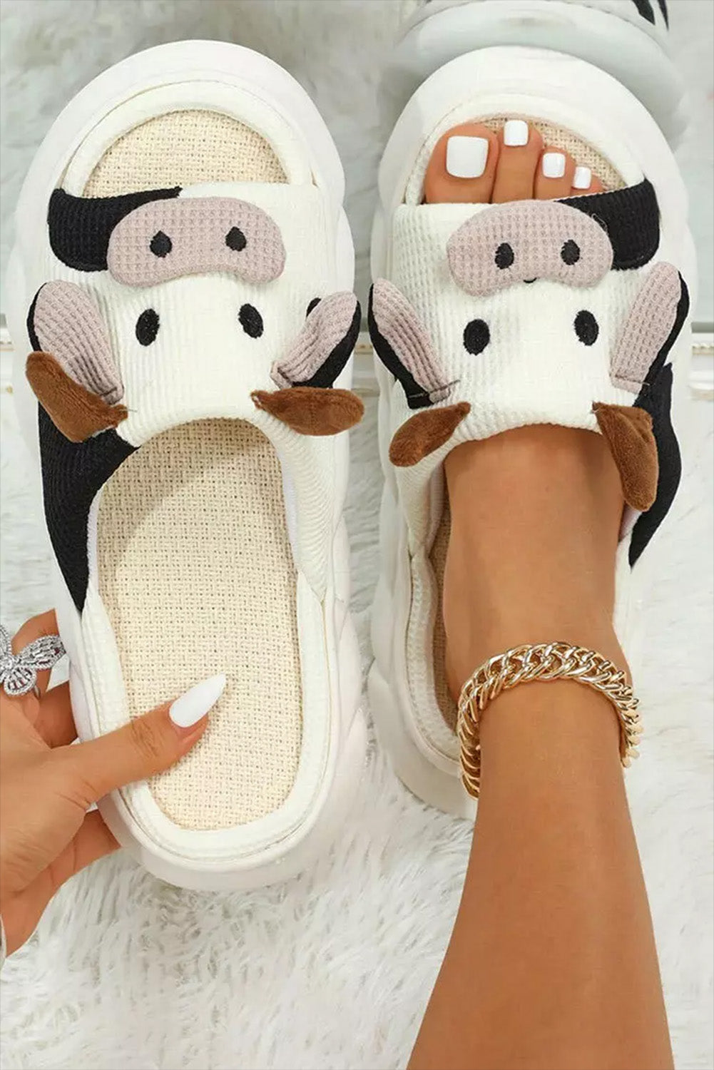 🌊 Coastal Moo Slippers🐄